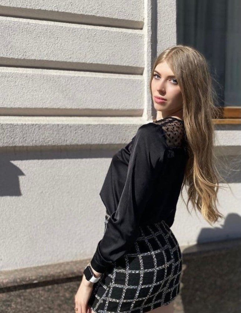 Индивидуалка 🎥 Карина фото № 2 в городе Малоярославец